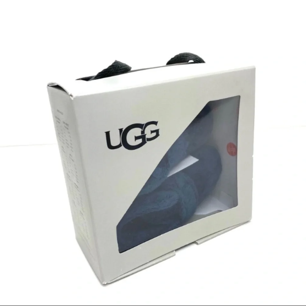 Ugg Bixbee Fleece Baby Shoes in Navy Blue Size 4/5 New with Box Style RN 88276